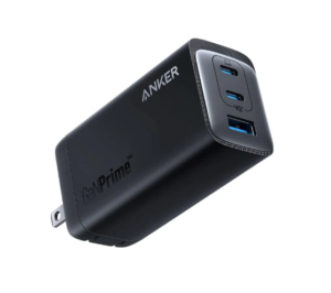 Anker 737 Charger(GaNPrime 120W)は3台まとめて急速充電できる充電器！